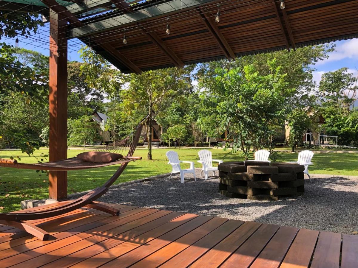 Campo de lujo Arenal Glamping *
